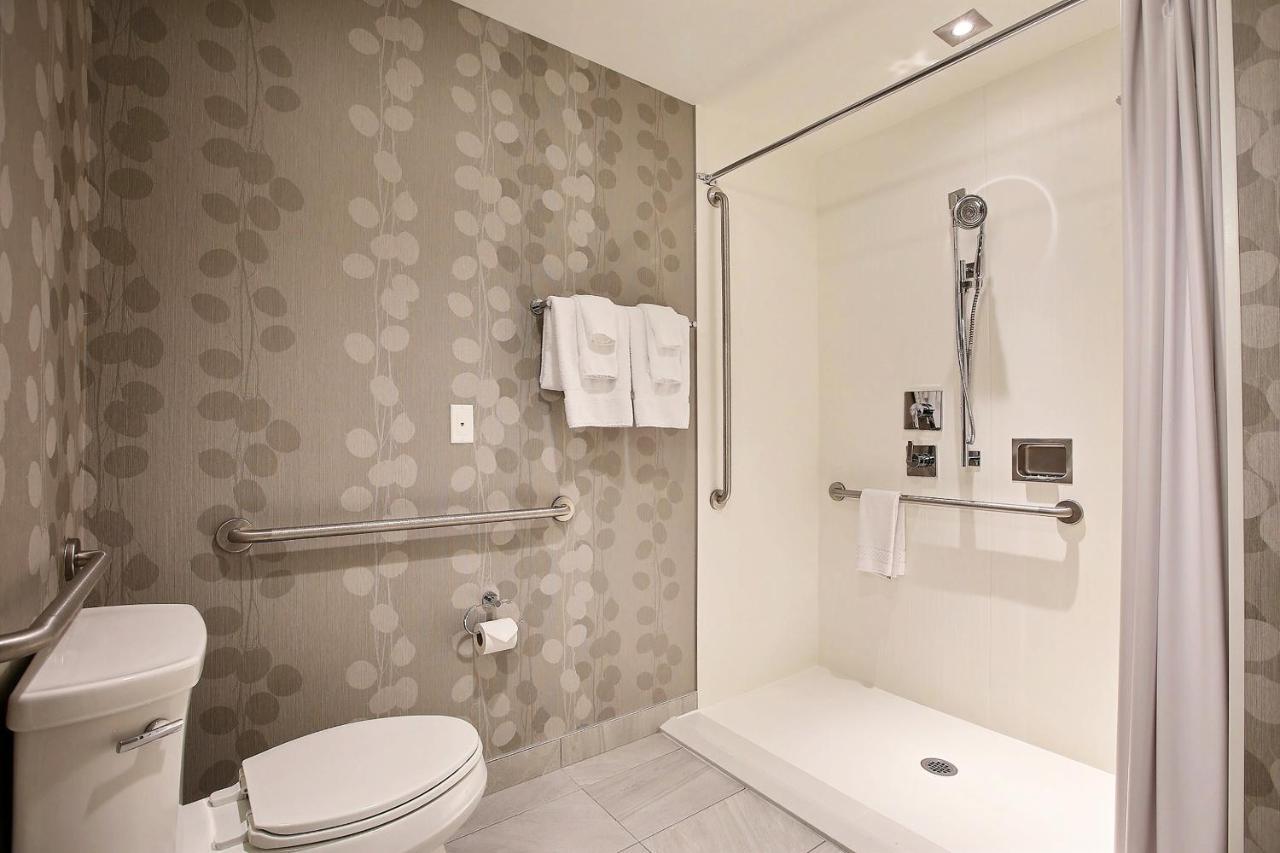 Courtyard By Marriott Québec Eksteriør billede