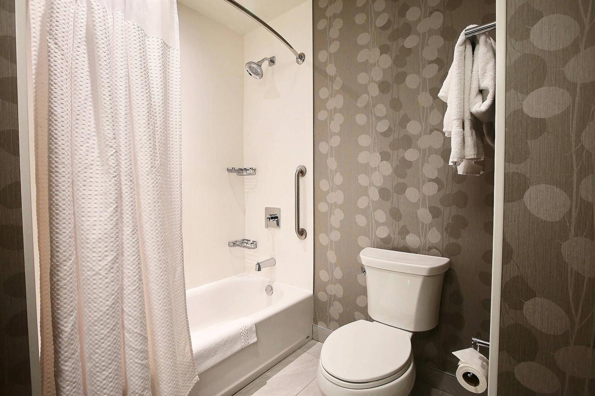 Courtyard By Marriott Québec Eksteriør billede