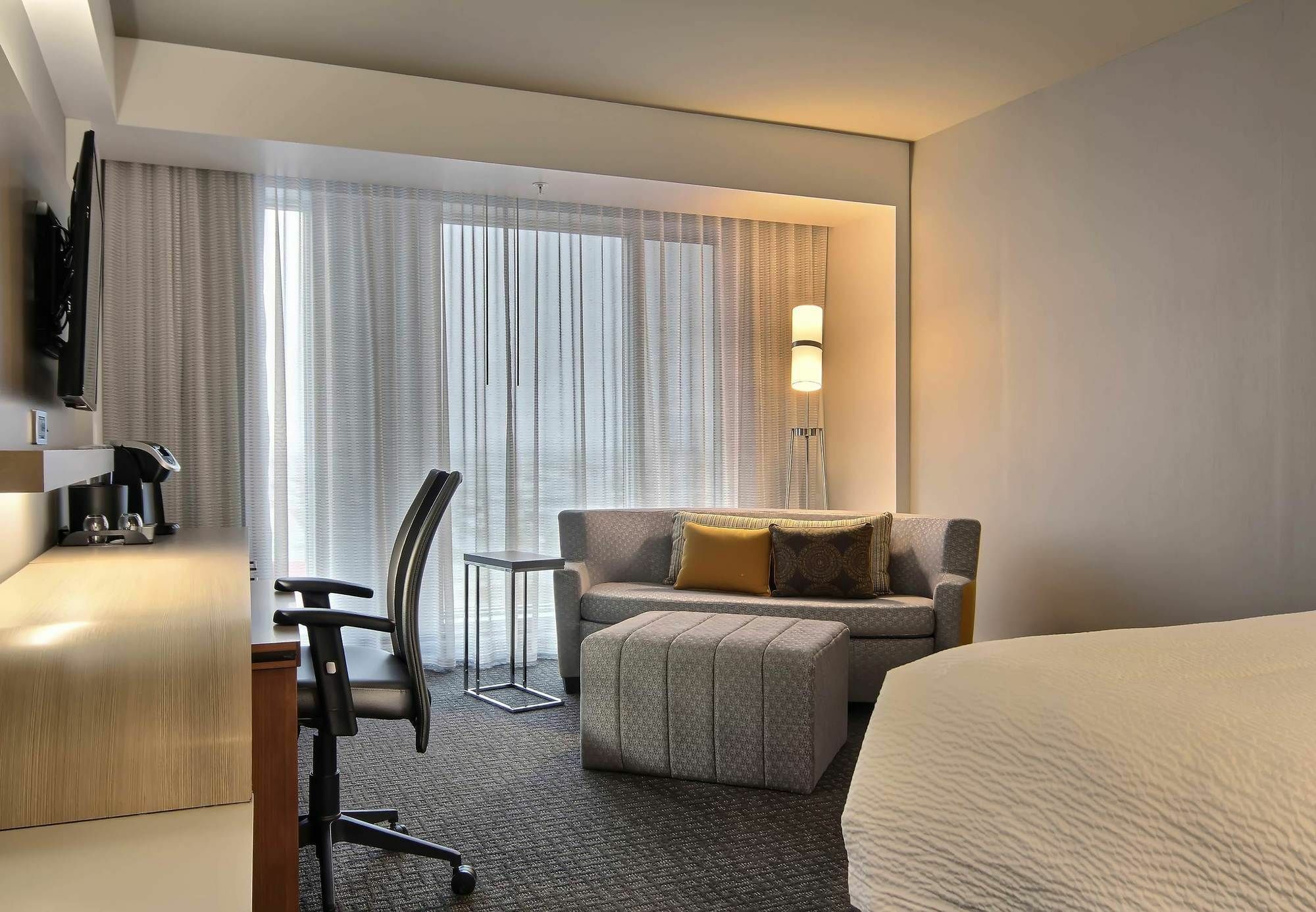 Courtyard By Marriott Québec Eksteriør billede