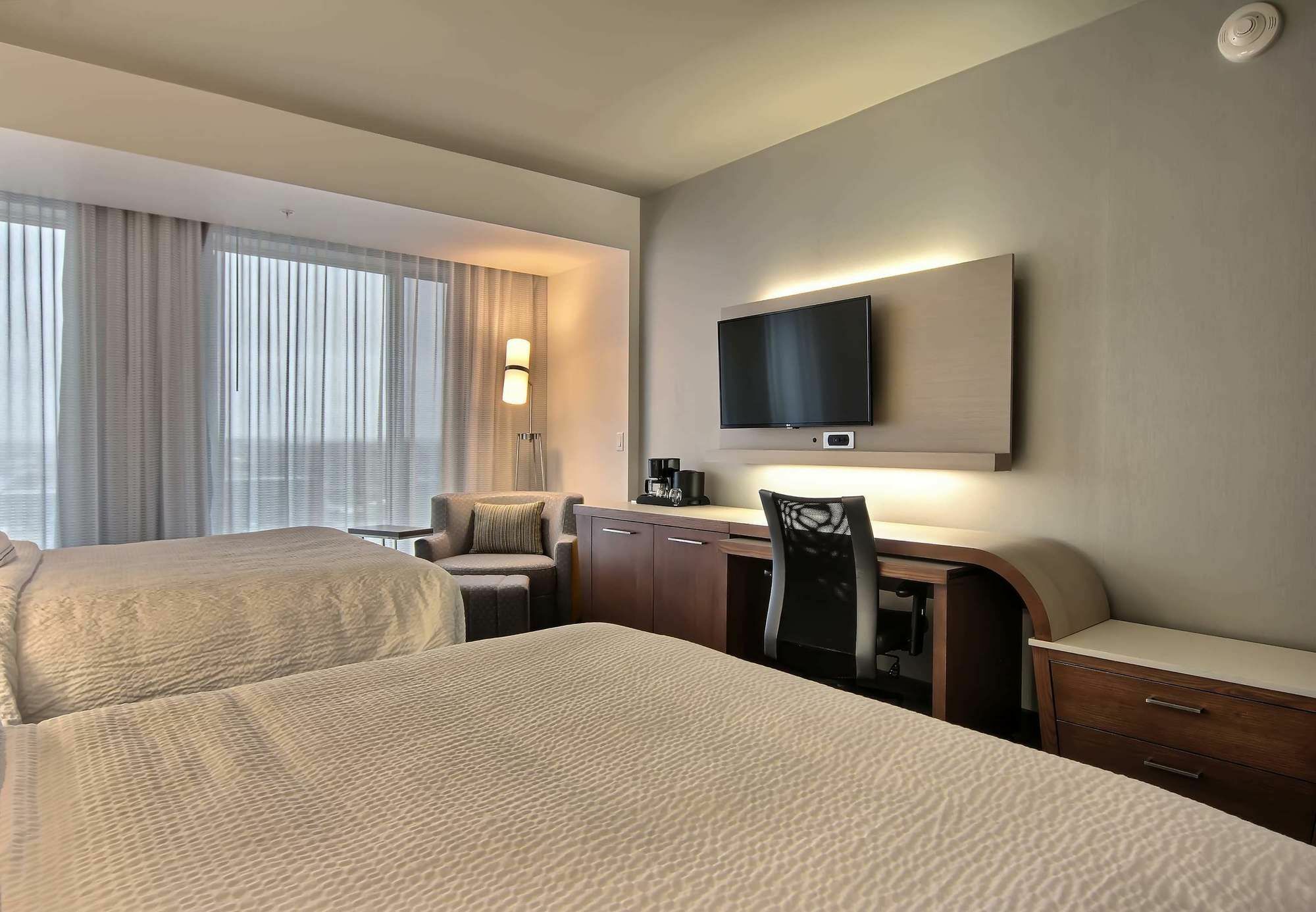 Courtyard By Marriott Québec Eksteriør billede